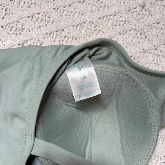Kona Sol Sage Green One-Piece Swimsuit‎ with Plunge Neck – Women’s 18W nwot - Picture 6 of 7